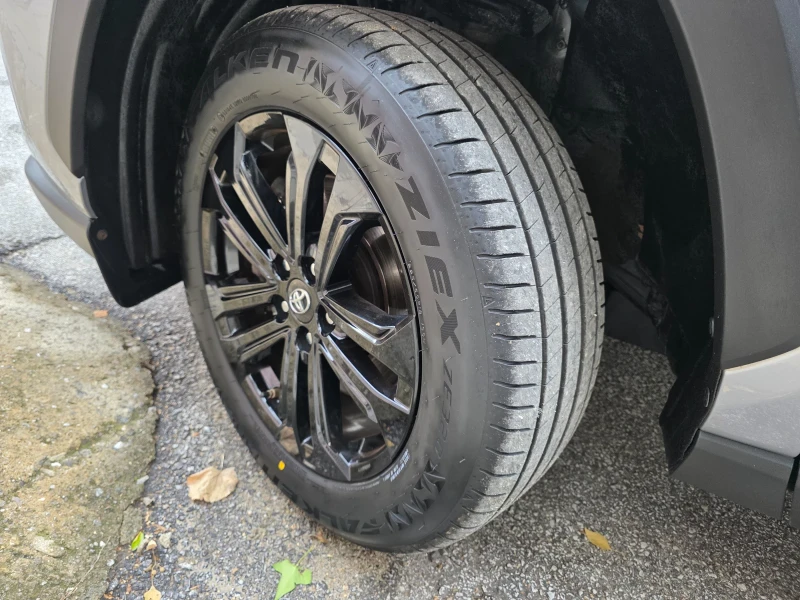 Toyota Rav4 2.5 Hybrid Пълна Сервизна в Тойота, снимка 15 - Автомобили и джипове - 52191502