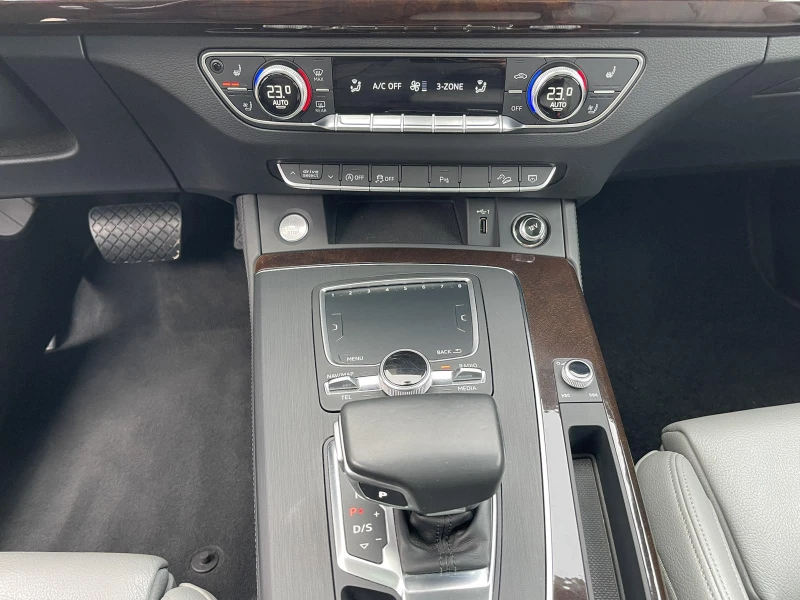 Audi Q5 * S-LINE QUATTRO 8ZF VIRTUAL COCKPIT FULL LED* , снимка 13 - Автомобили и джипове - 53444991