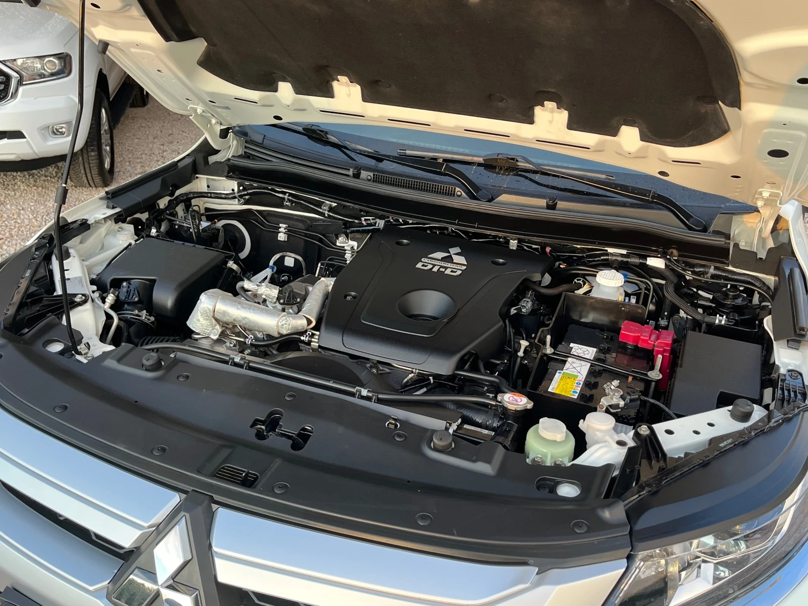 Mitsubishi L200 2   | Mobile.bg   13