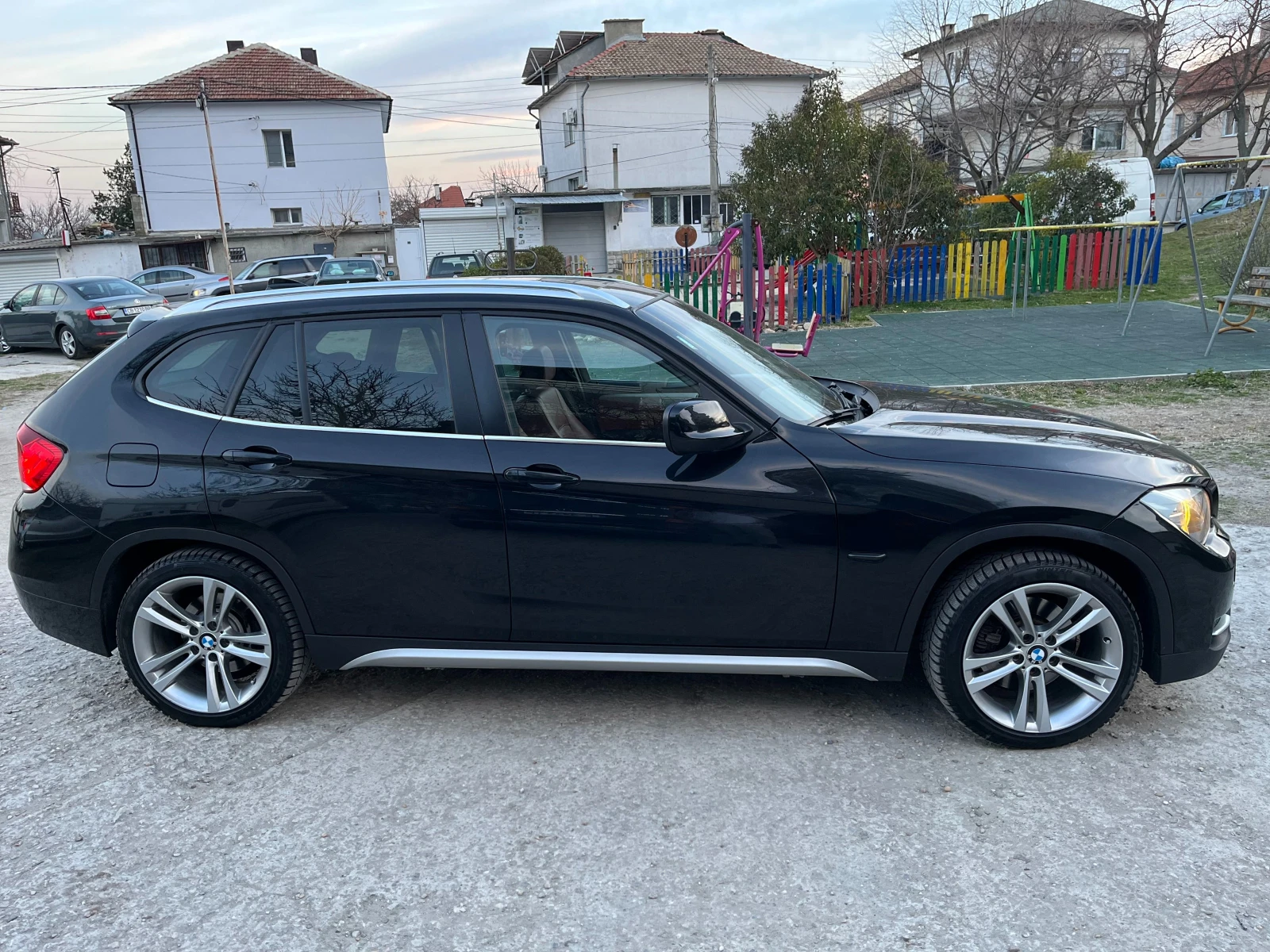 BMW X1 2.3D xDrive ��������� ������, ��������� | Mobile.bg � ����������� 11