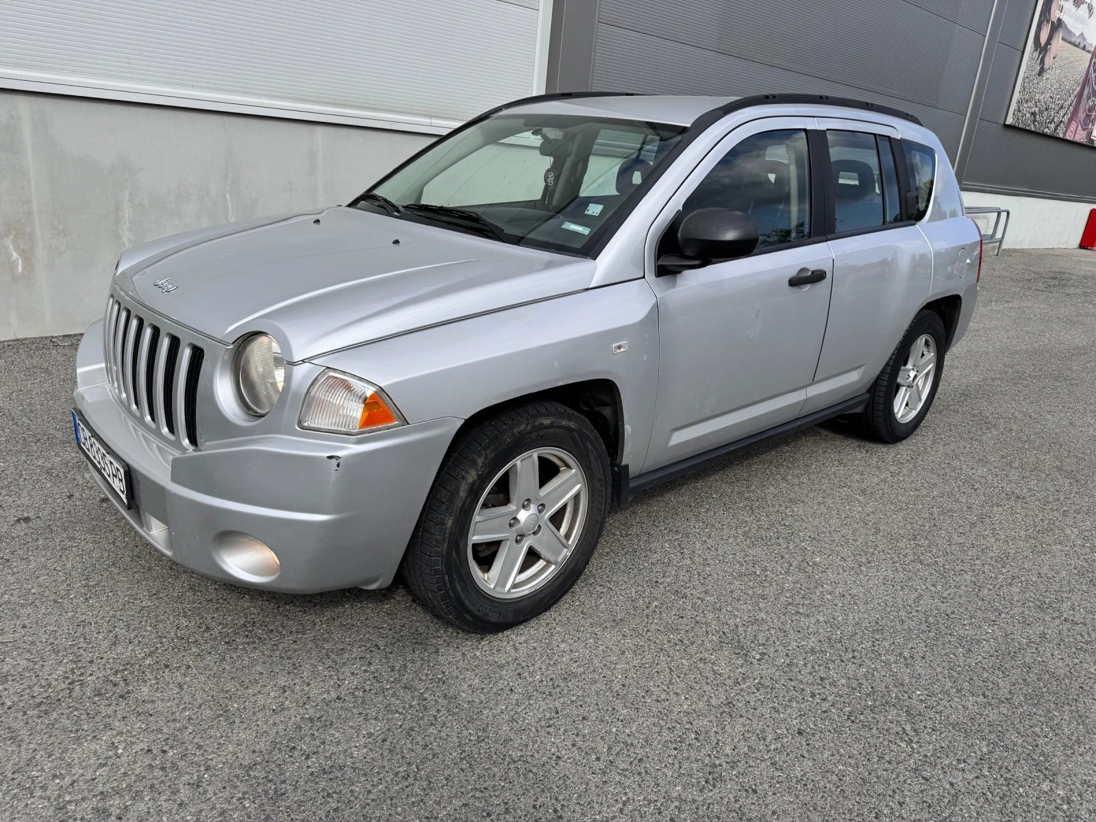Jeep Compass 2.0CRDi 140hp 4x4 - изображение 6