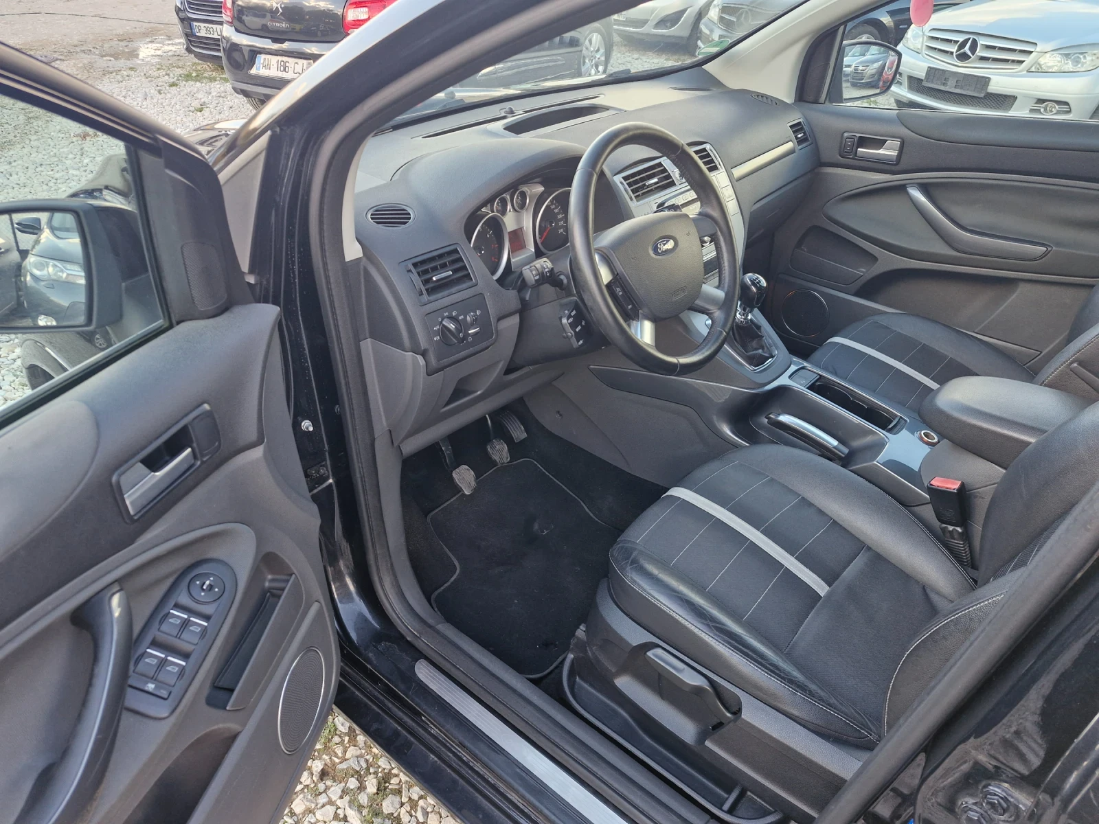 Ford Kuga 2, 5* 200ps* AC* PDC* КОЖА* TITANIUM-4* 4- - изображение 9