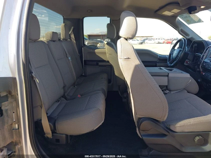 Ford F150 F-150 XLT* 4x4* CARFAX | Mobile.bg   10