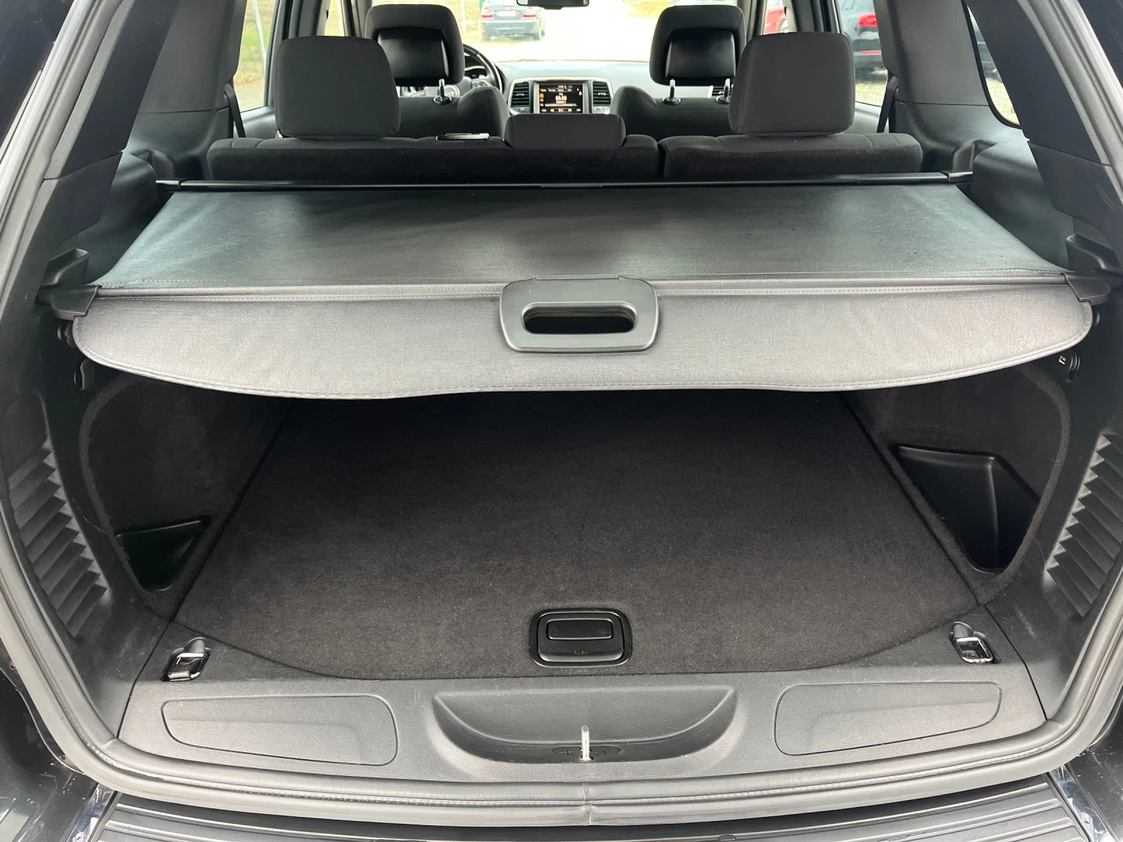 Jeep Grand cherokee 3.0D Facelift  - изображение 6