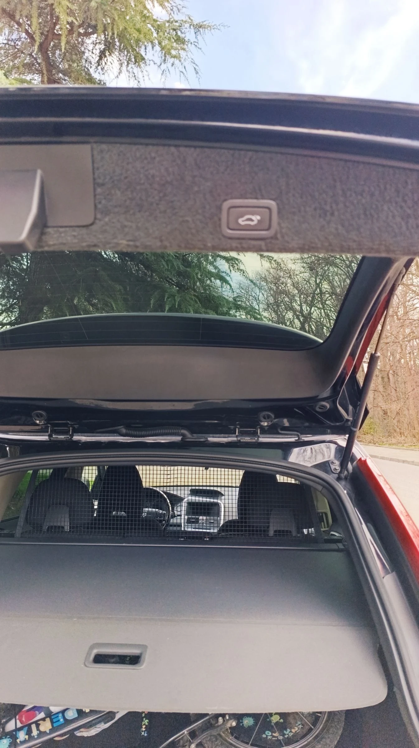 Volvo XC60 D3 (163 hp) Automatic / Нов внос Нидерланди, снимка 8 - Автомобили и джипове - 53723408