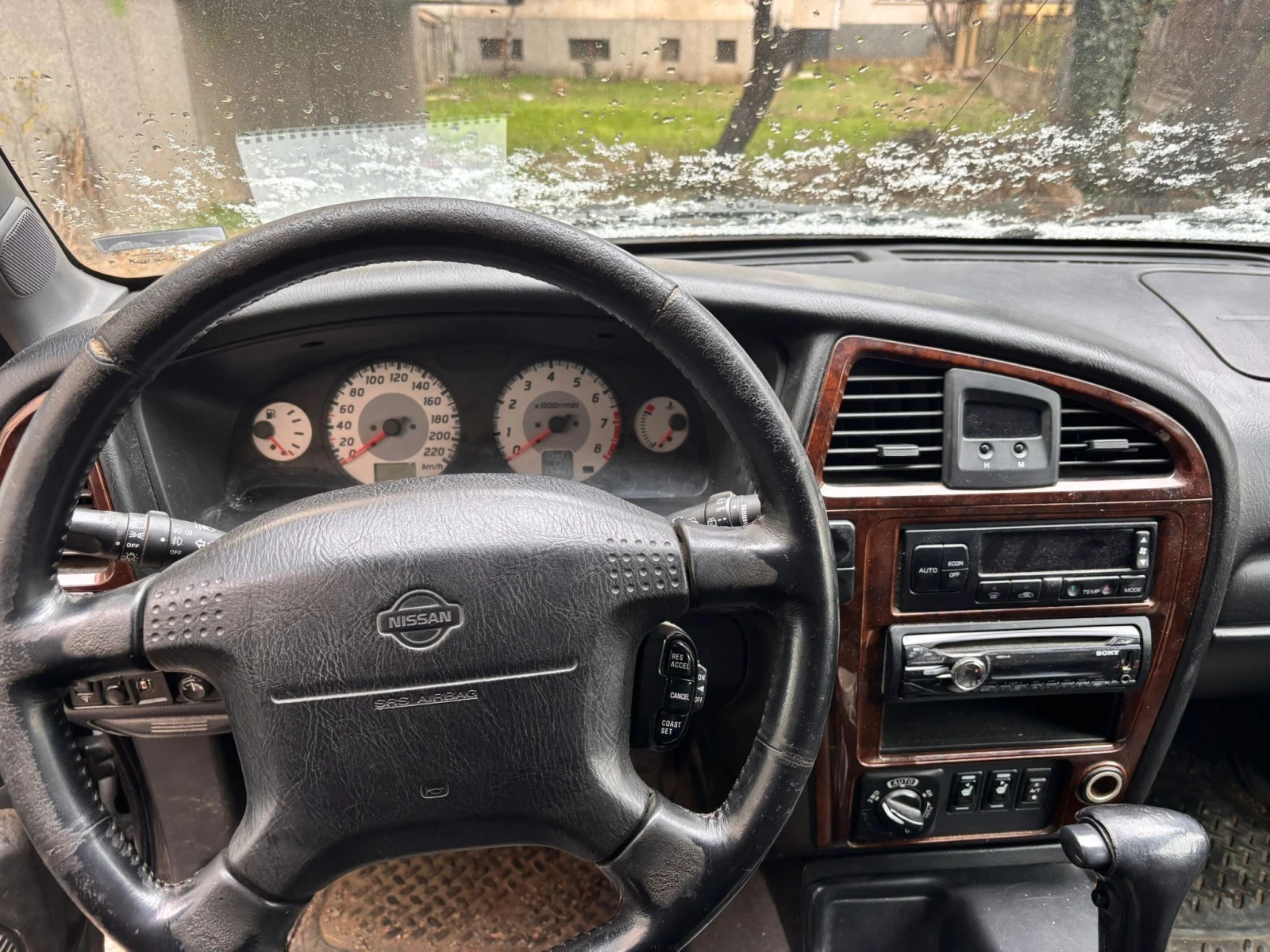 Nissan Pathfinder 2001, снимка 2 - Автомобили и джипове - 54283900