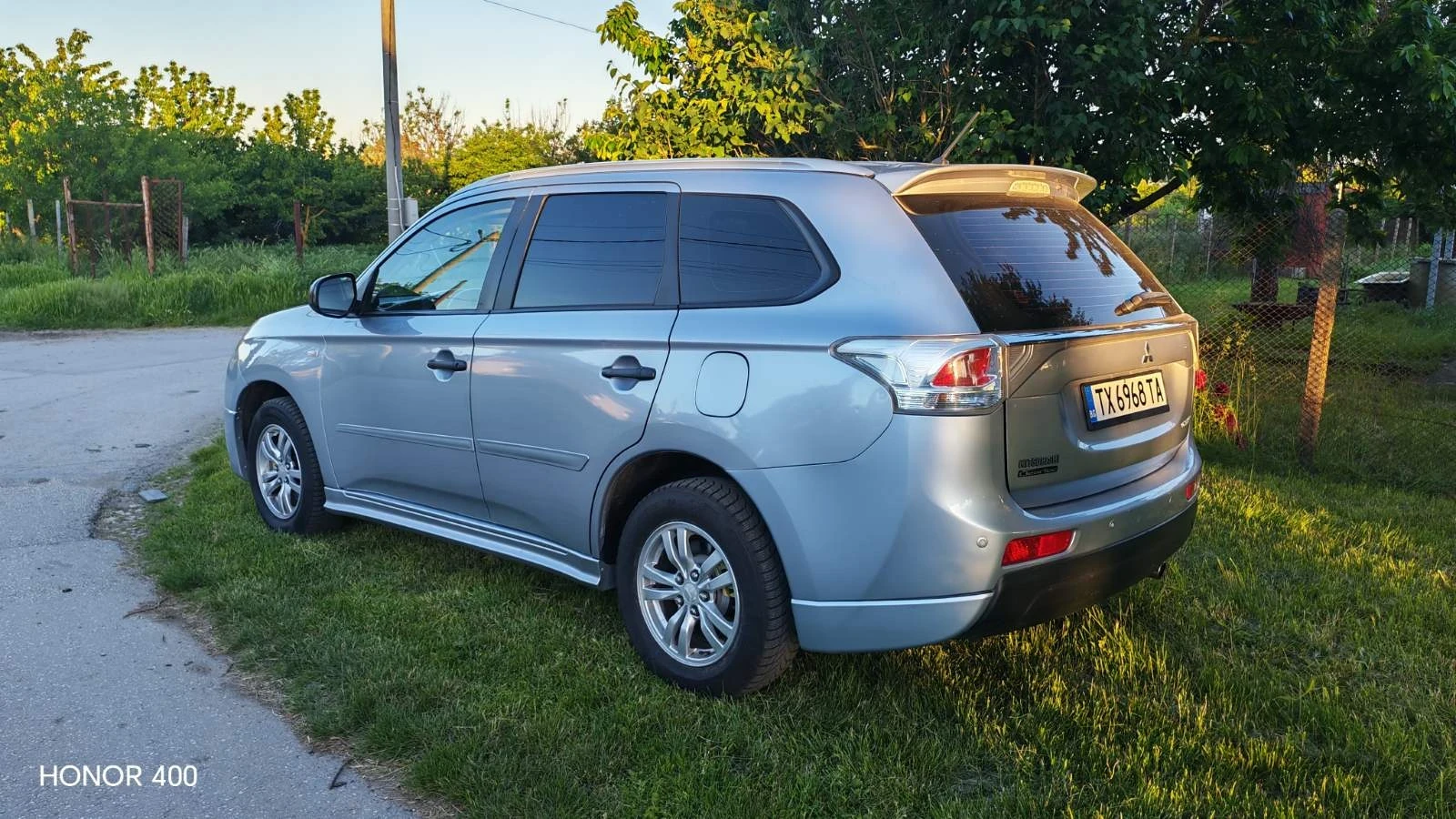 Mitsubishi Outlander 2.0 150hp, снимка 4 - Автомобили и джипове - 55061382