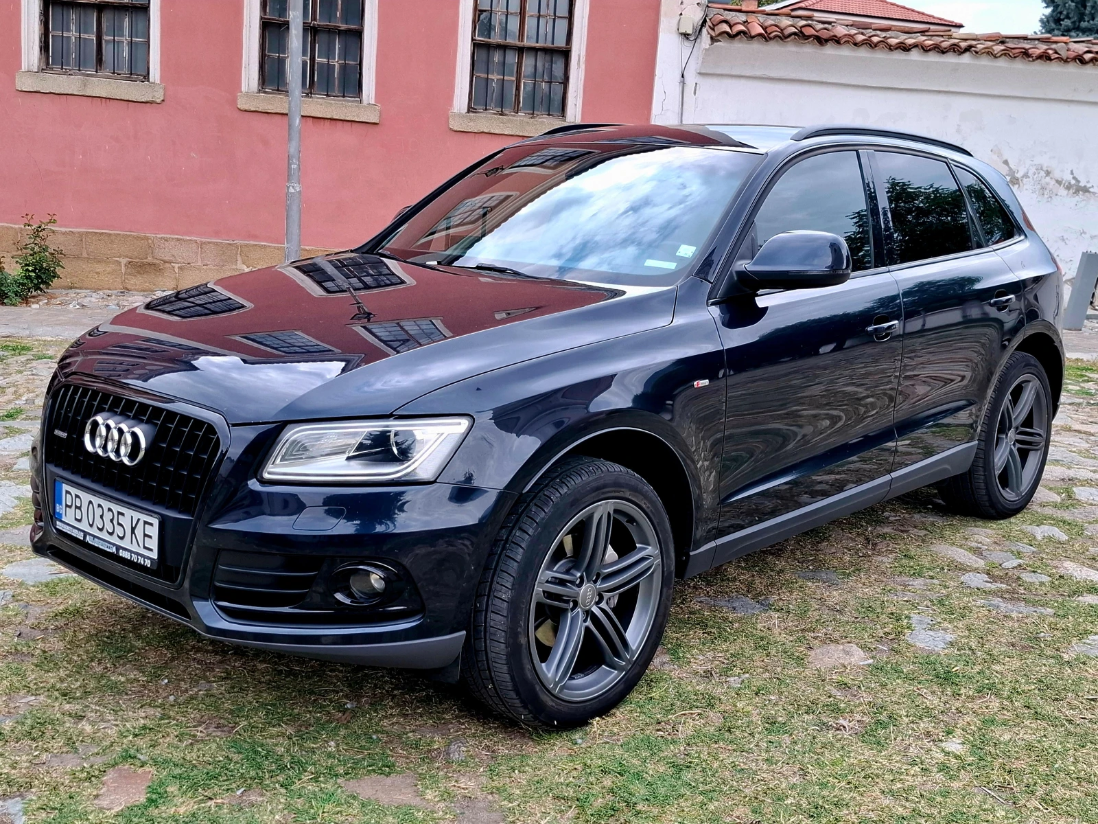 Audi Q5 Quattro/Euro5A/Black Package