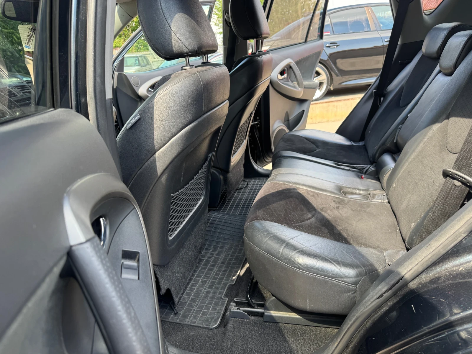 Toyota Rav4, снимка 10 - Автомобили и джипове - 56326746