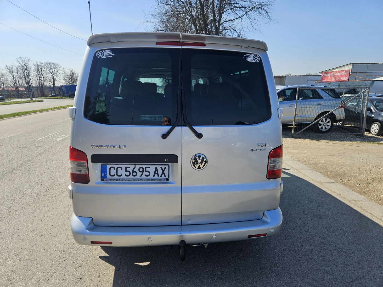 VW Caravelle 2.5 tdi 131 k.c  дълга база  4 motion, снимка 6 - Бусове и автобуси - 53971086