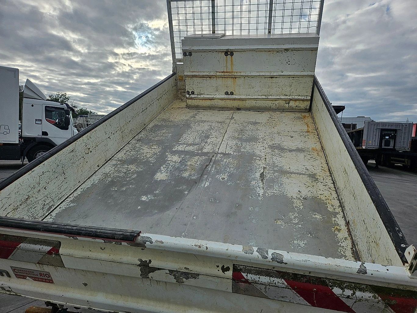 Renault Maxity 150 L2H2 тристранен самосвал, снимка 7 - Бусове и автобуси - 56744069