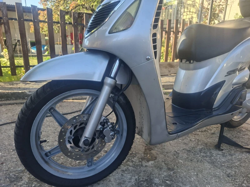 Honda Sh 125 много запазен.  , снимка 12 - Мотоциклети и мототехника - 51536717