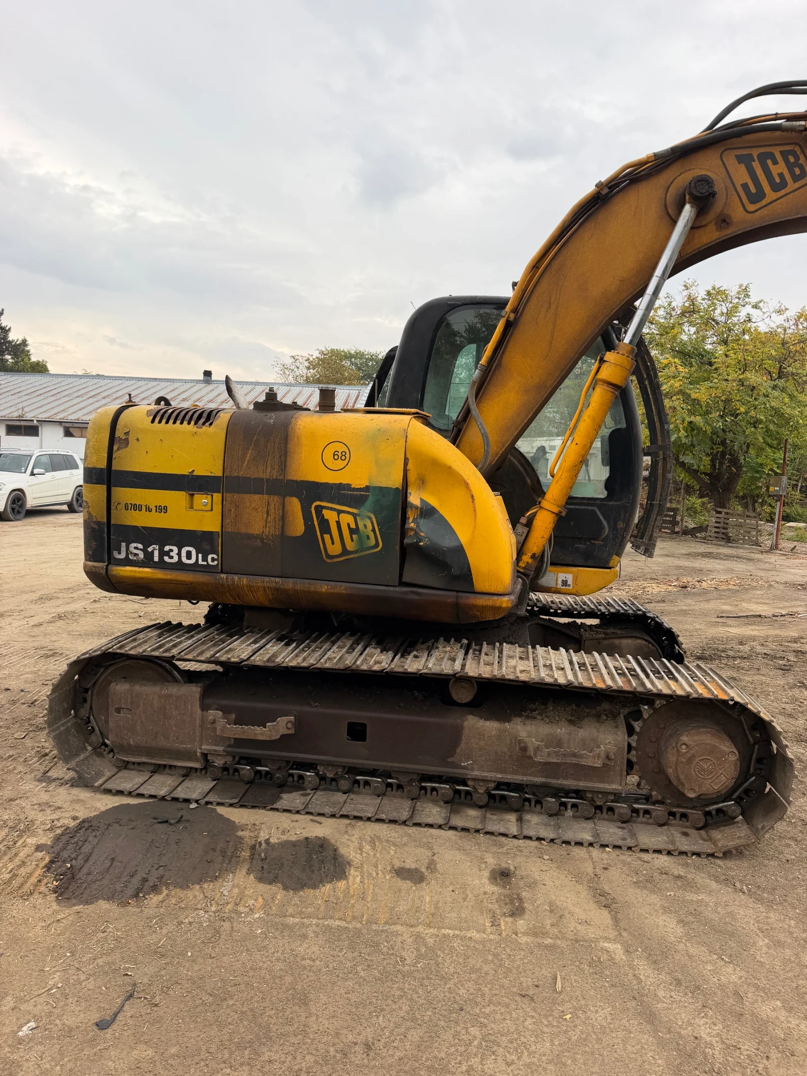 Багер JCB 130