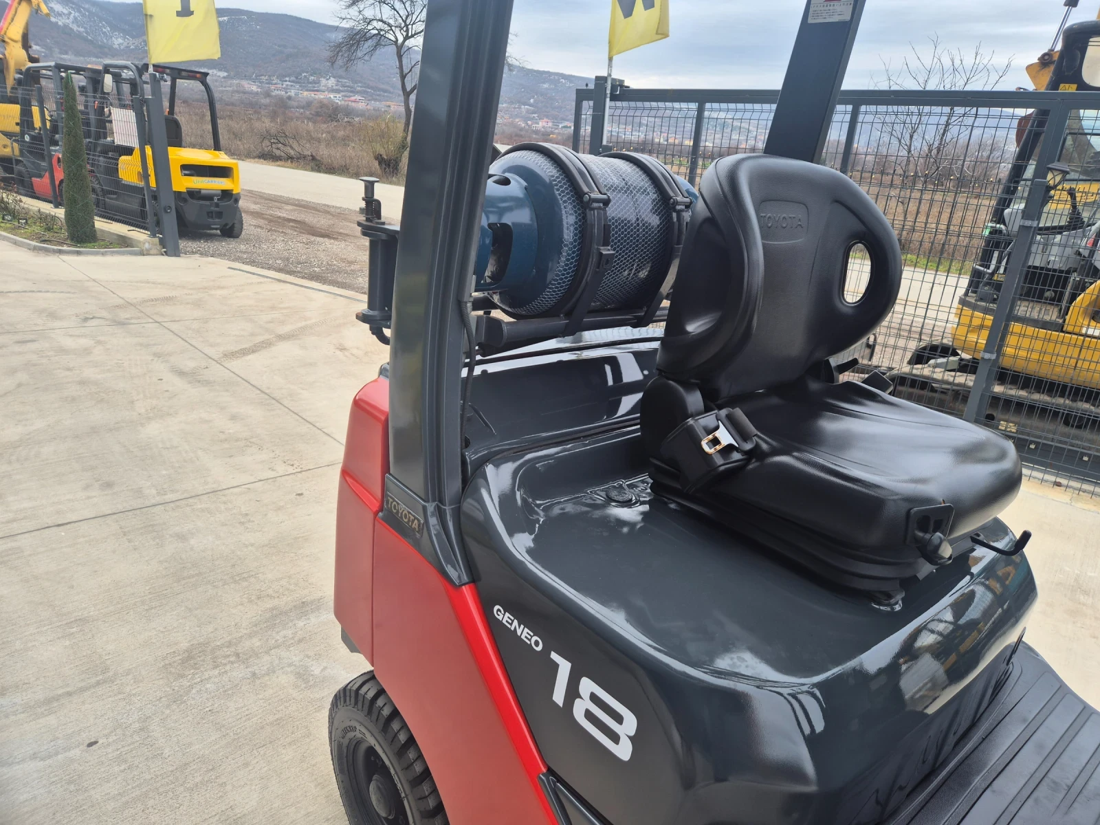 ������� Toyota 1.8 ���� / ������� / ���+ ������ / ��������� ! | Mobile.bg � ����������� 12