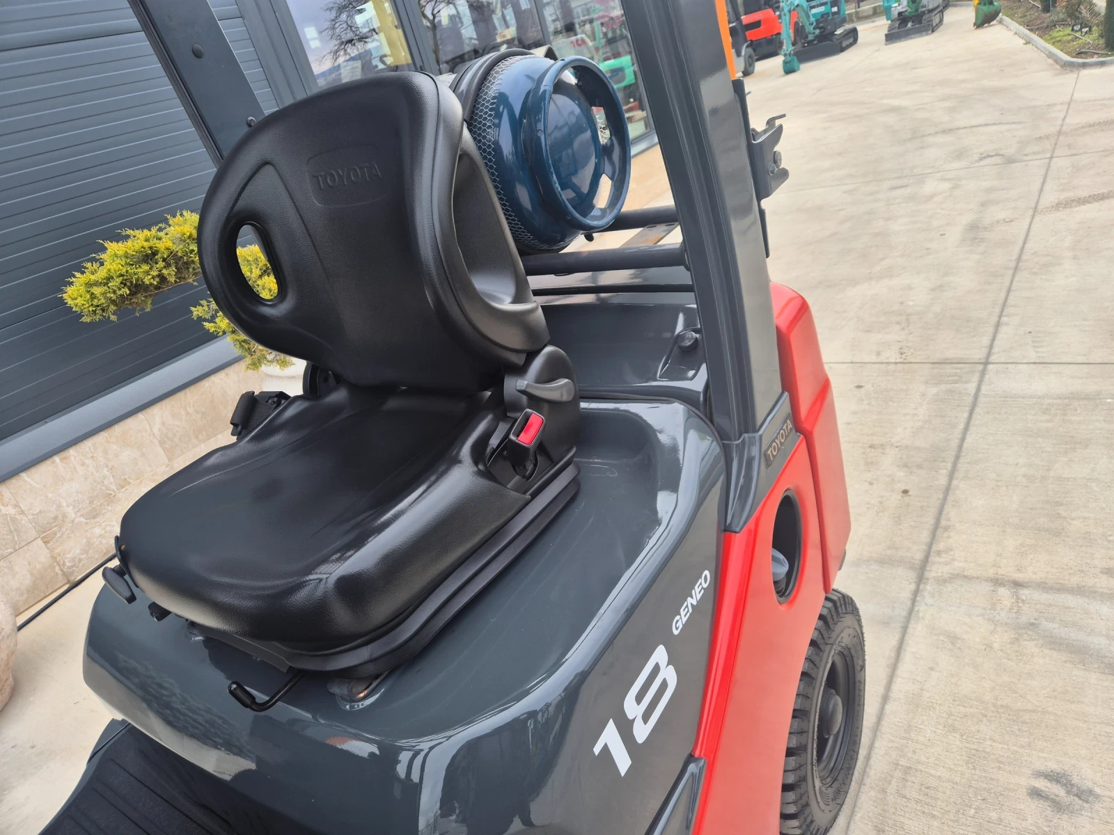 ������� Toyota 1.8 ���� / ������� / ���+ ������ / ��������� ! | Mobile.bg � ����������� 10