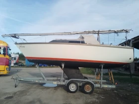 Ветроходна лодка Dufour 24, снимка 5