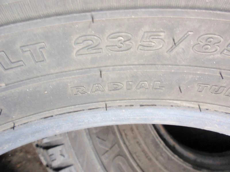 Гуми Всесезонни 235/85R16, снимка 14 - Гуми и джанти - 7008957