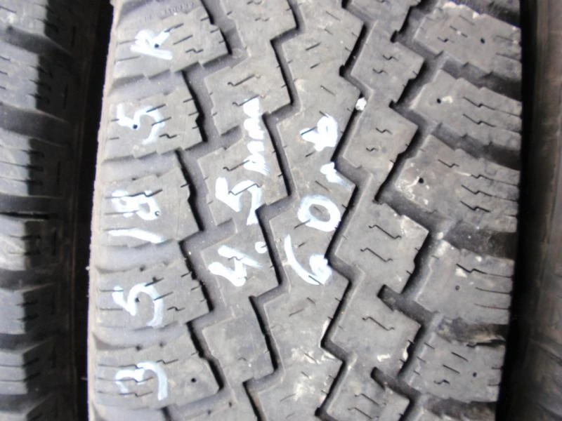 Гуми Всесезонни 235/85R16, снимка 5 - Гуми и джанти - 7008957