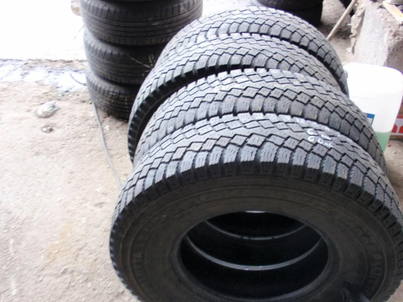 Гуми Всесезонни 235/85R16, снимка 8 - Гуми и джанти - 7008957