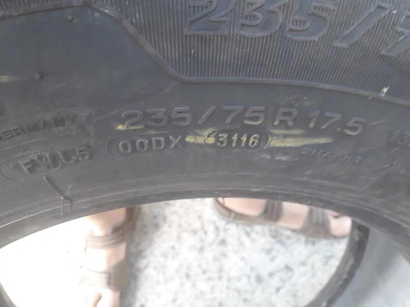 Гуми Летни 235/75R17.5, снимка 8 - Гуми и джанти - 41999484