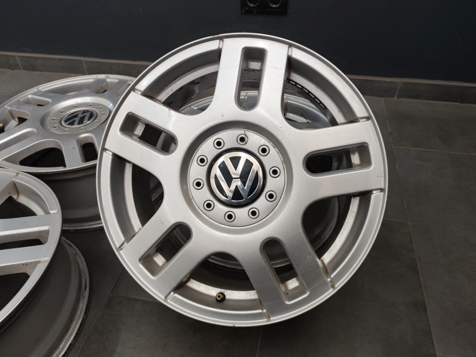   VW Golf | Mobile.bg   1