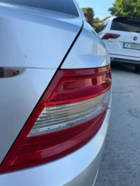 Mercedes-Benz C 200, снимка 7