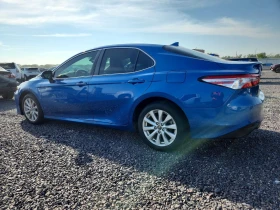 Toyota Camry 2.5l Le, снимка 2