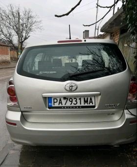 Toyota Corolla verso 2.2 D4D 136к.с , снимка 3