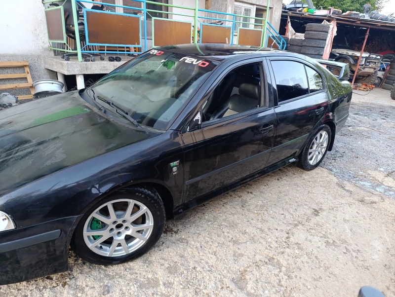 Skoda Octavia 1.8т 180 VRS , снимка 4 - Автомобили и джипове - 47166646