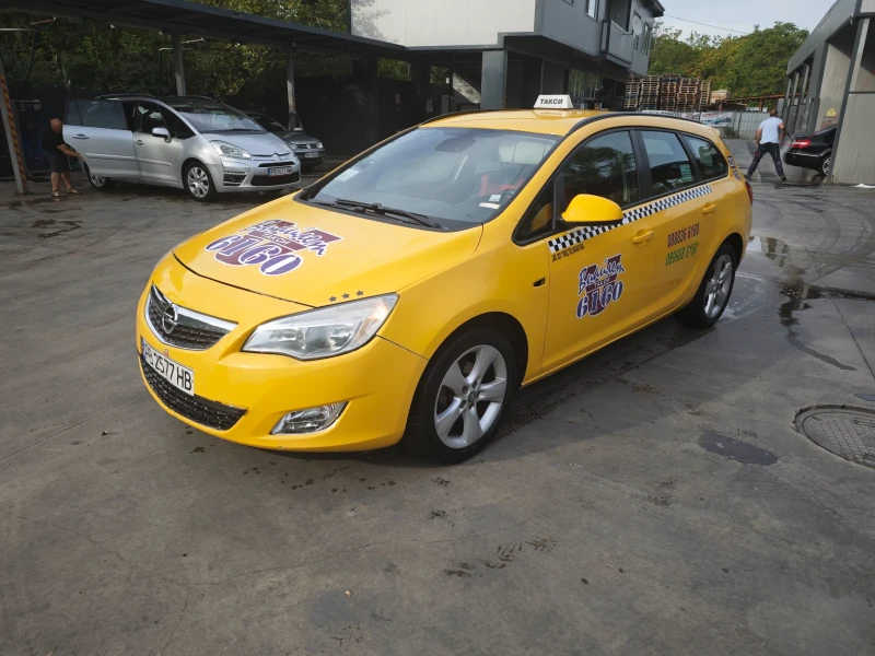 Opel Astra, снимка 1 - Автомобили и джипове - 47272380