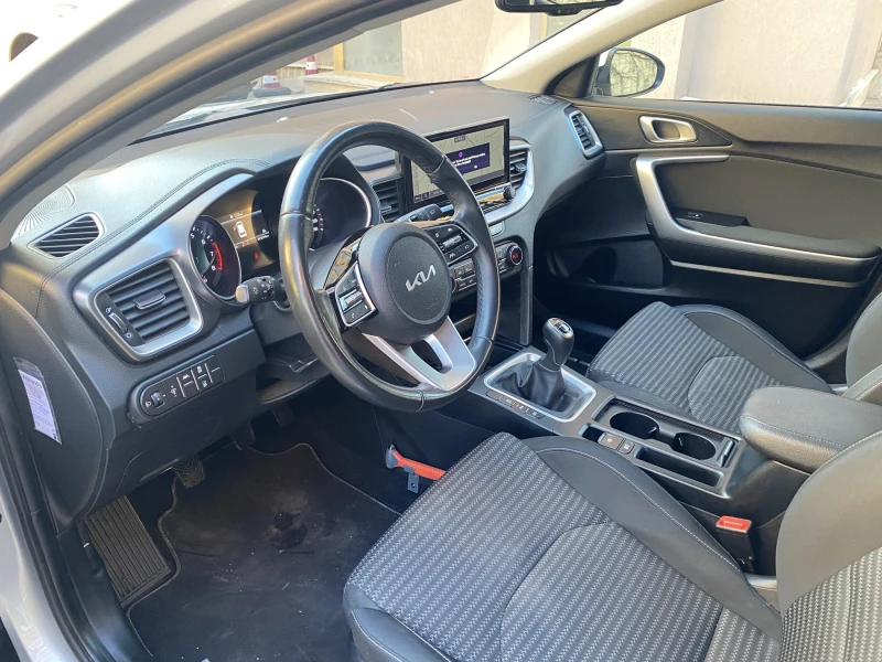 Kia Ceed 1.5 T-GDi DynamicLine, снимка 10 - Автомобили и джипове - 49215250