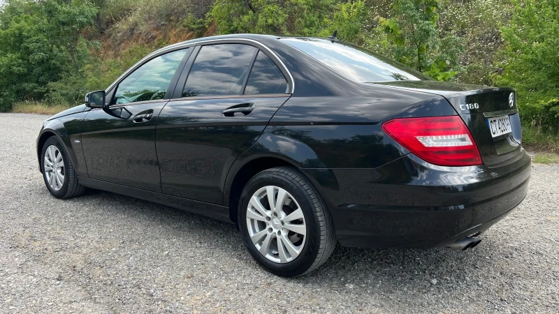 Mercedes-Benz C 180, снимка 3 - Автомобили и джипове - 50695729