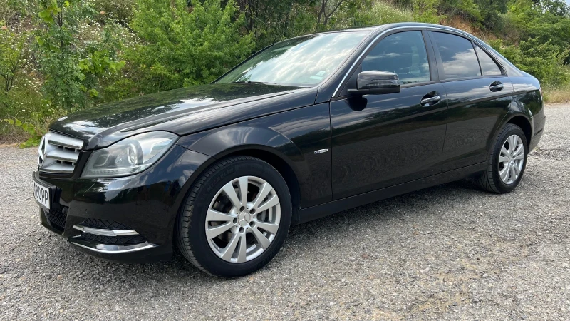 Mercedes-Benz C 180, снимка 2 - Автомобили и джипове - 50695729