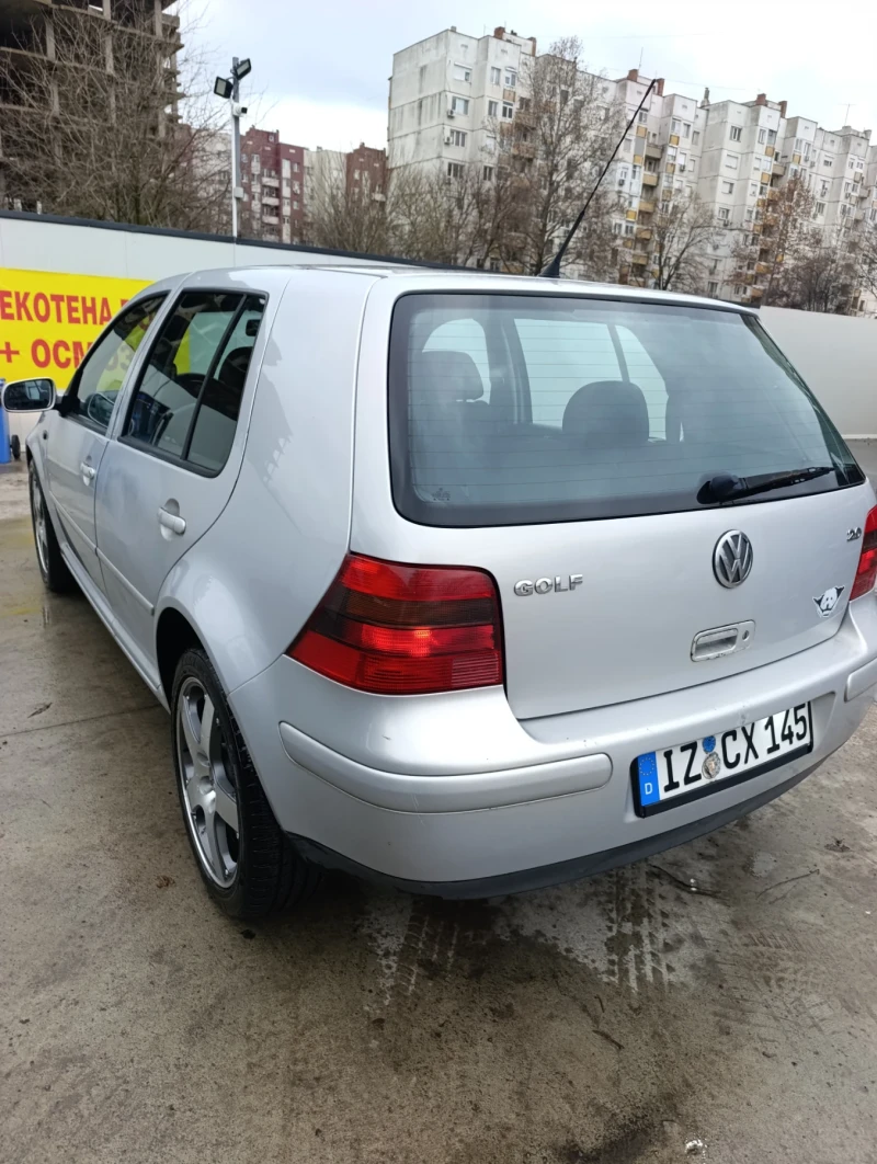 VW Golf 2.0 I нов внос , снимка 12 - Автомобили и джипове - 52897496