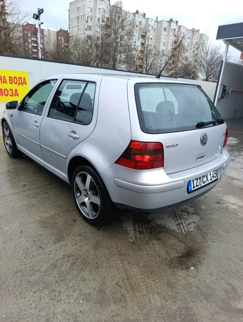 VW Golf 2.0 I нов внос 
