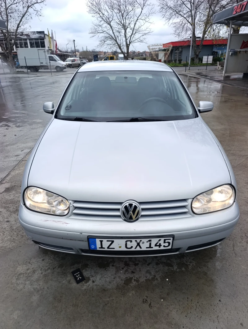 VW Golf 2.0 I нов внос , снимка 11 - Автомобили и джипове - 52897496