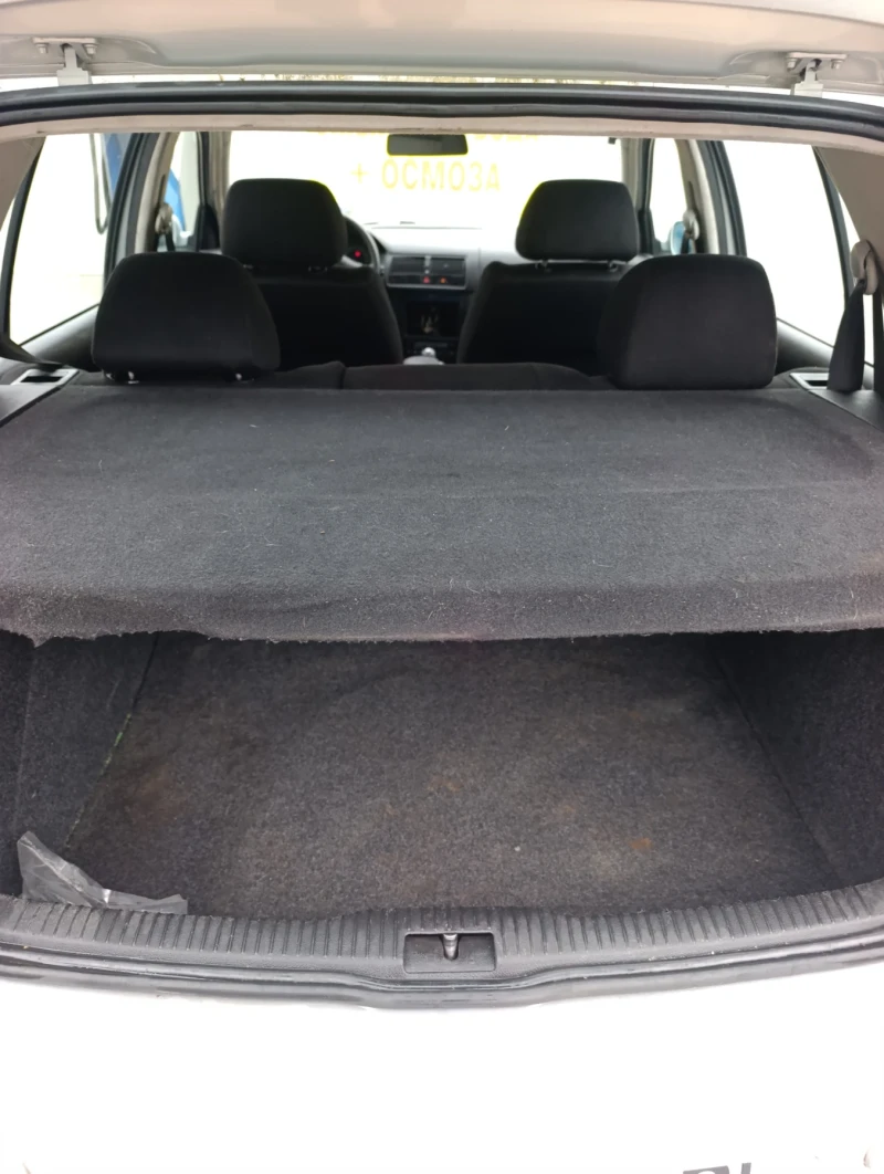 VW Golf 2.0 I нов внос , снимка 8 - Автомобили и джипове - 52897496