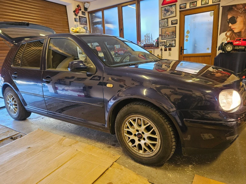 VW Golf, снимка 12 - Автомобили и джипове - 52943720