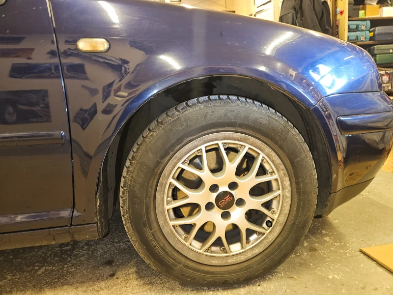 VW Golf, снимка 2 - Автомобили и джипове - 52943720