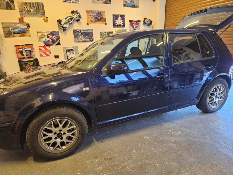 VW Golf, снимка 13 - Автомобили и джипове - 52943720