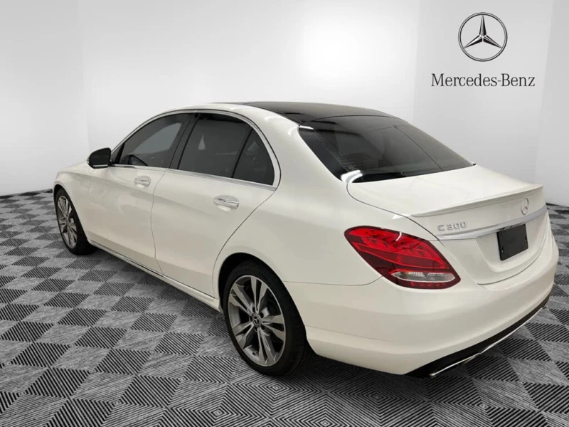 Mercedes-Benz C 300 * АвтоКредит* Цена до БГ, снимка 4 - Автомобили и джипове - 53401700