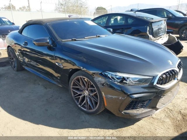 BMW M8 РЕАЛНИ КИЛОМЕТРИ/СЕРВИЗНА ИСТОРИЯ , снимка 3 - Автомобили и джипове - 48130063