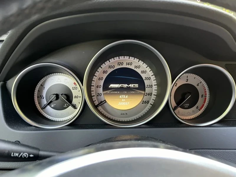 Mercedes-Benz C 220, снимка 11 - Автомобили и джипове - 54100094