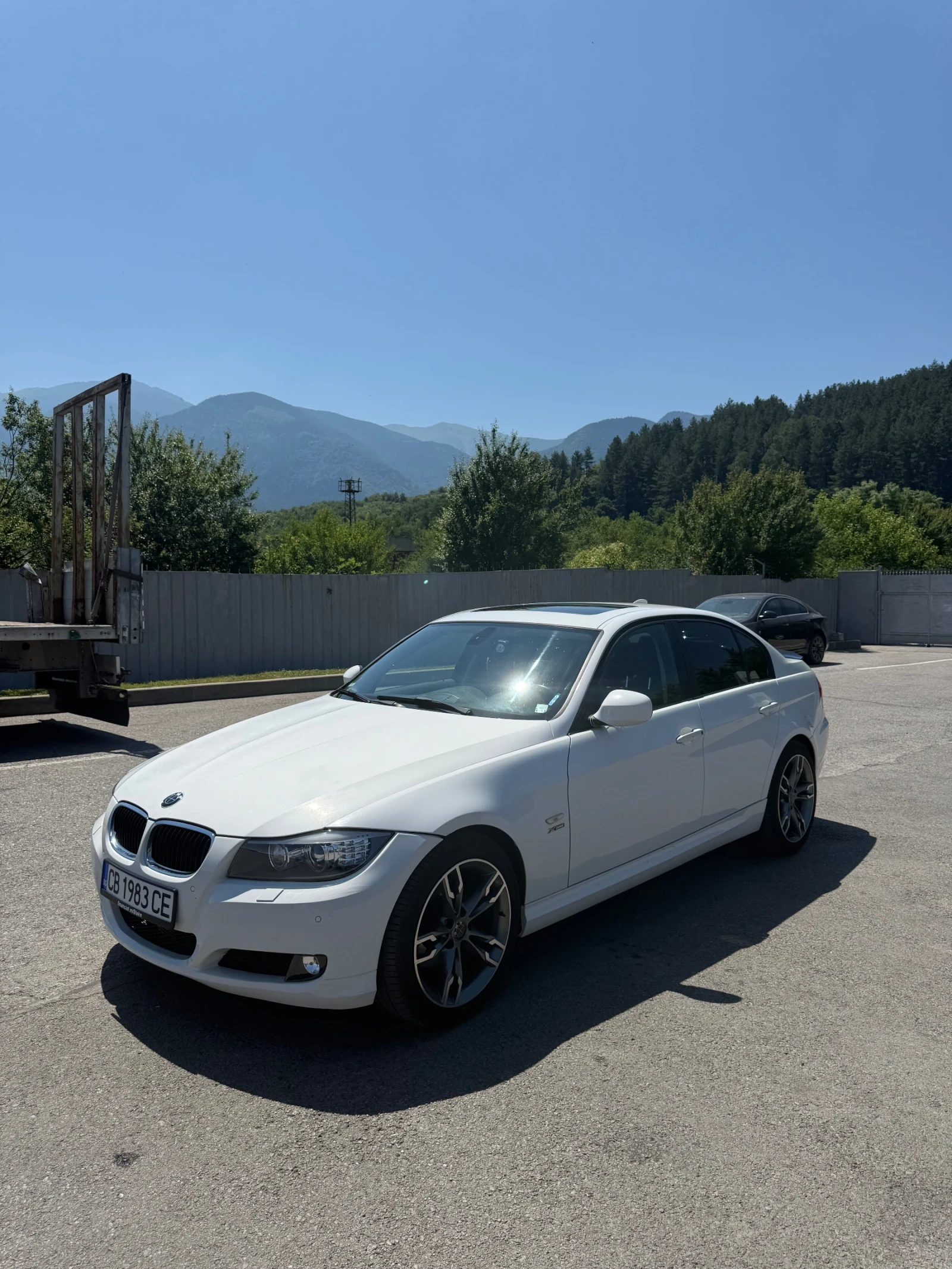 BMW 320 Xdrive, снимка 1