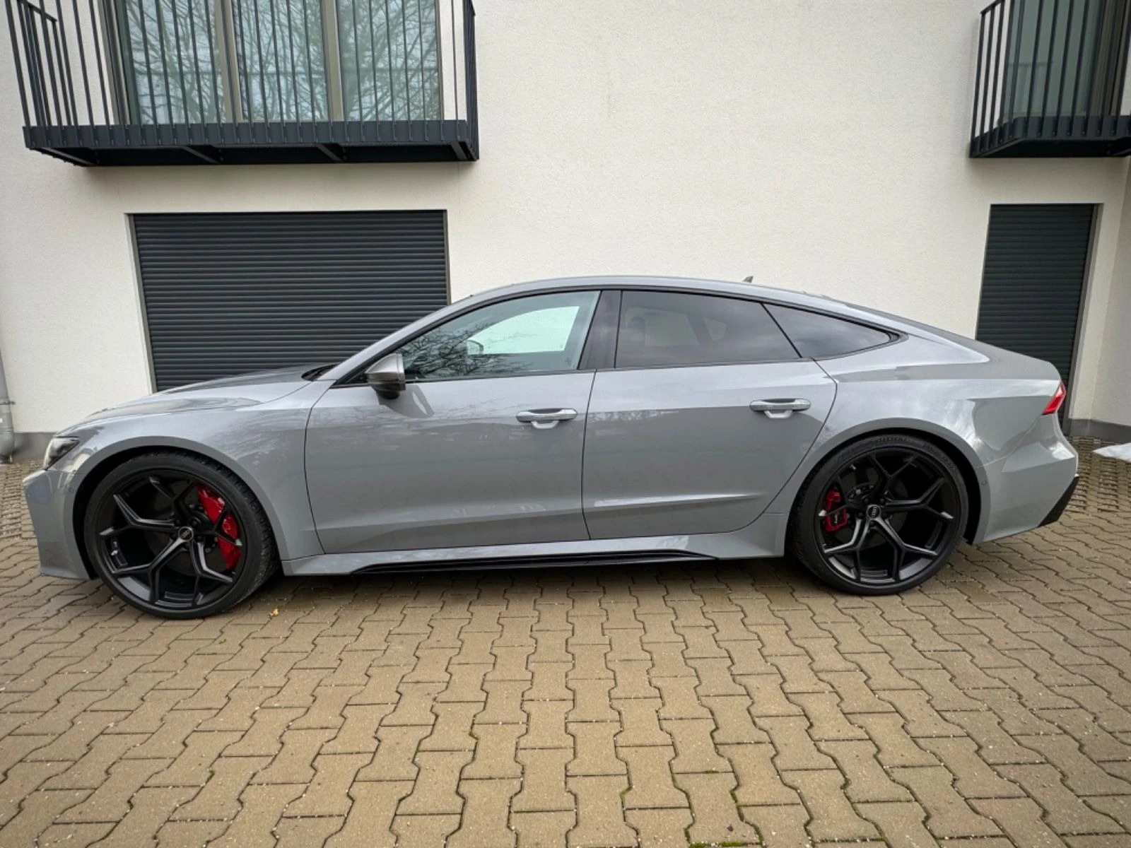 Audi Rs7 Sportback*Performance*KERAMIK*B&O* - изображение 4