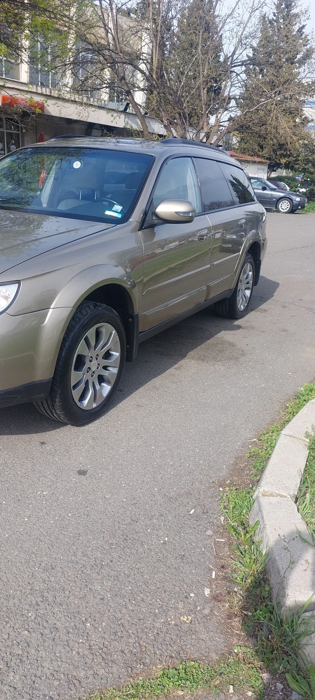 Subaru Outback  - изображение 2