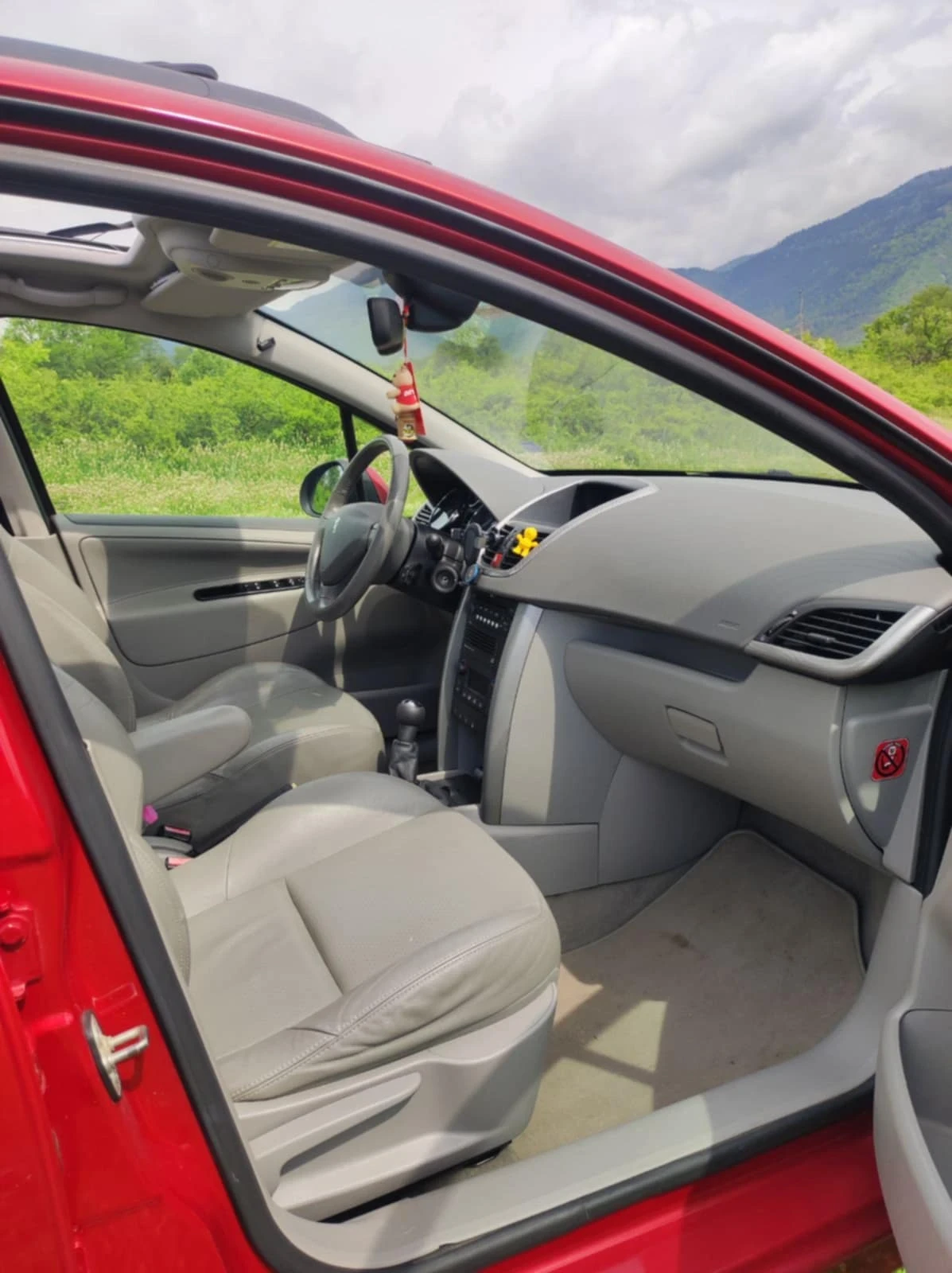 Peugeot 207  - изображение 7