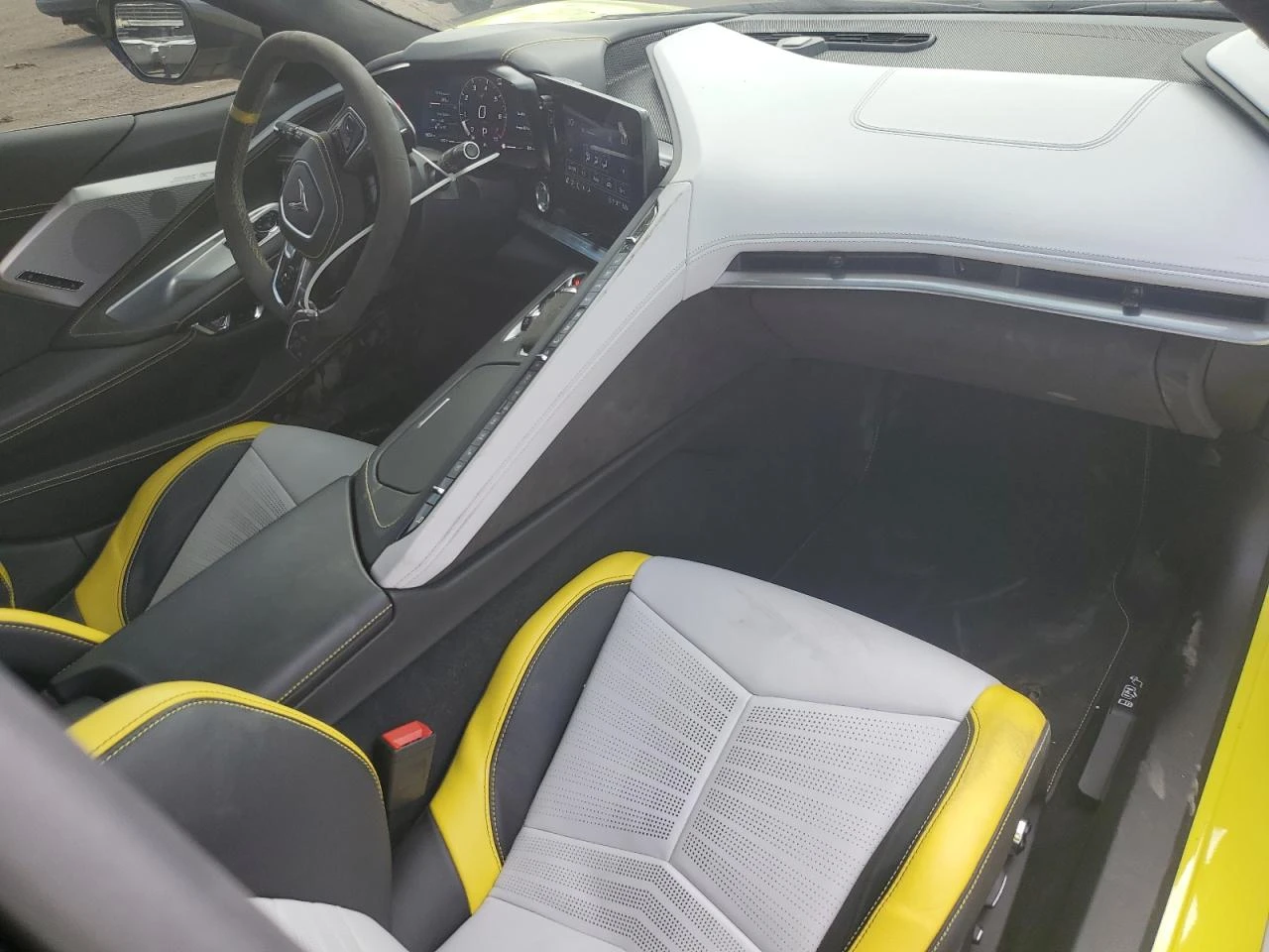 Chevrolet Corvette STINGRAY 3LT* Обдух* BOSE* CarPlay* Head-Up*  - изображение 8