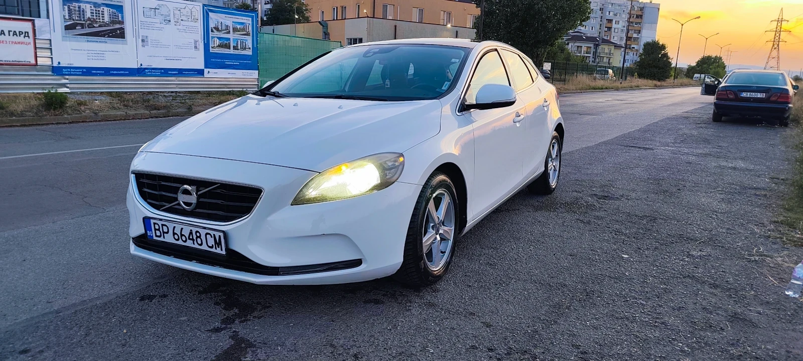 Volvo V40 1.6 D  - изображение 5