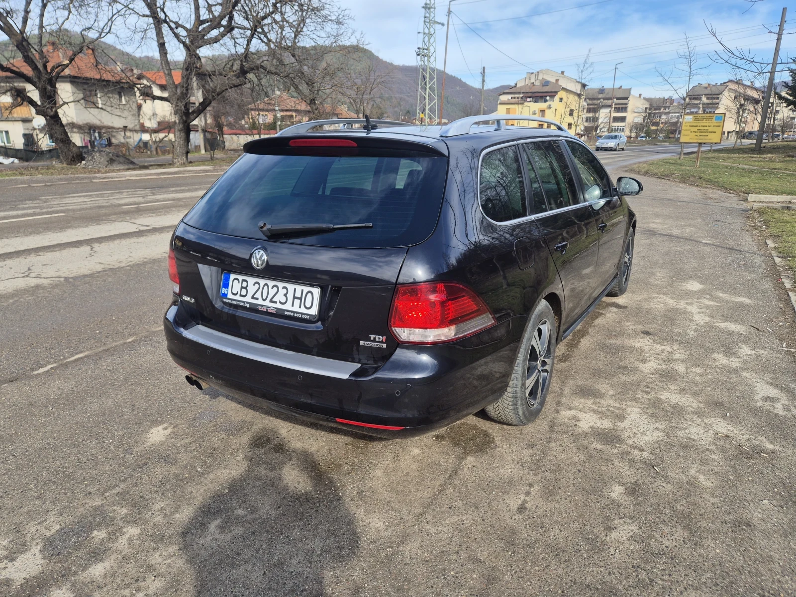 VW Golf 1.6 105k.s PANORAMA HIGHLINE 4MOTION, снимка 3 - Автомобили и джипове - 53863793